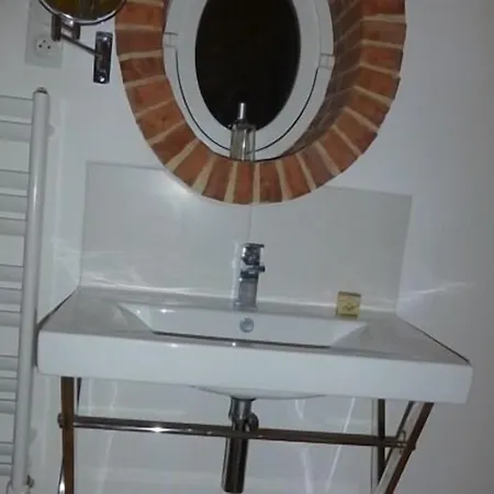 Pensjonat Maison D'eclaibes 3*