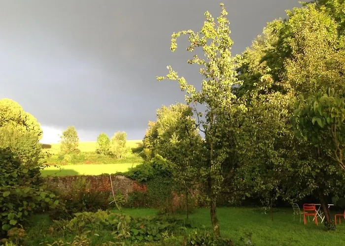 بيت ضيافة Maison D'eclaibes 3*